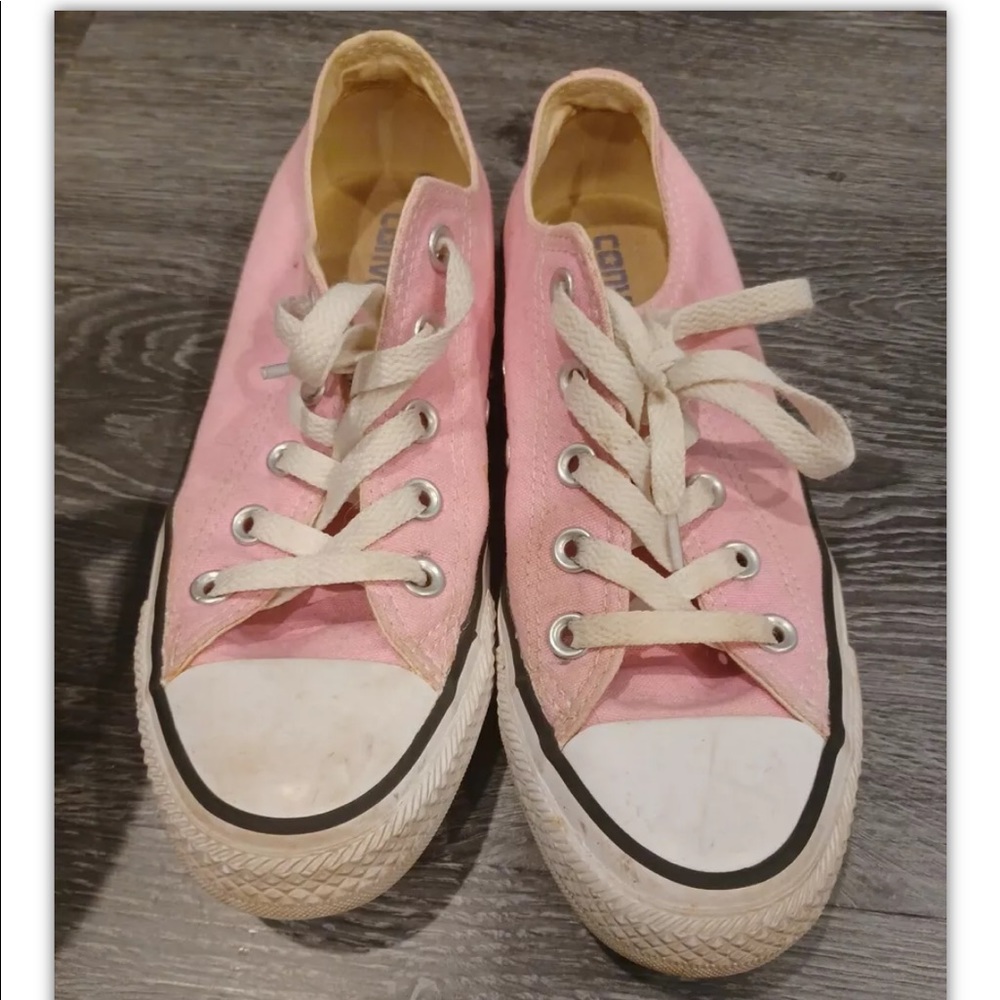 Converse All Star Chuck Taylor Low Top Pink Shoes Size Men 4 Women 6